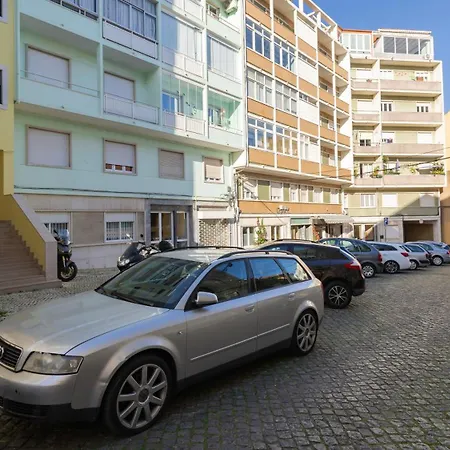 Lägenhet Stylish With Parking By Lovelystay *