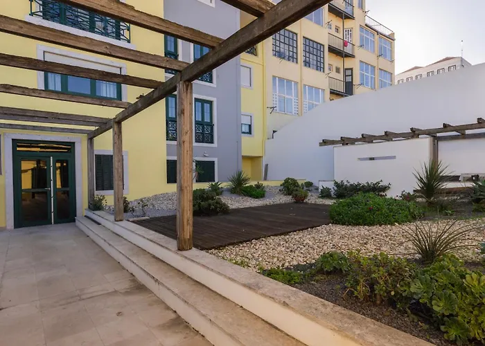 Stylish With Parking By Lovelystay Lisboa